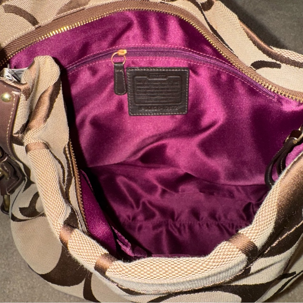 NWT Vintage Coach Carly Large Hobo Signature C Embroidered Leather Trim Bag - Picture 7 of 11